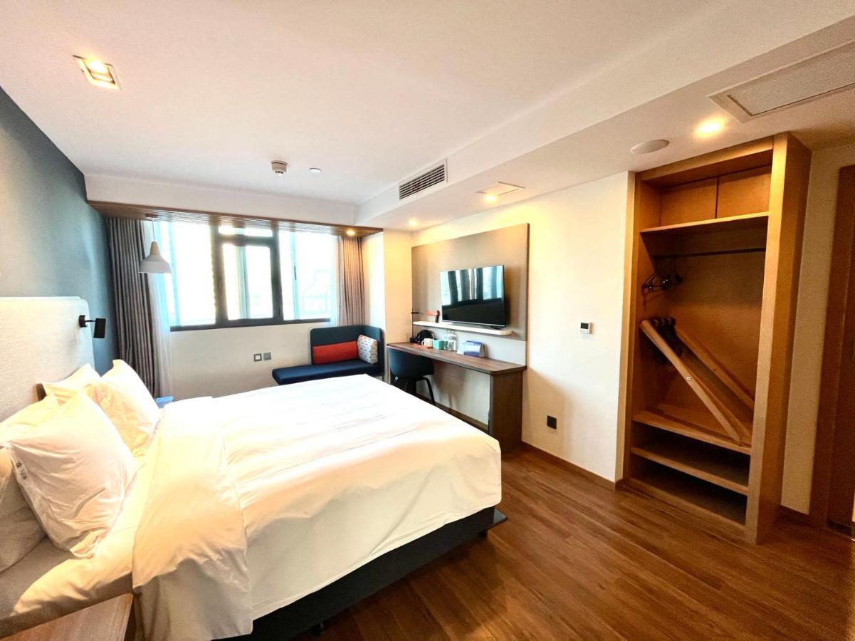 Holiday Inn Express Qingdao City Center By Ihg מראה חיצוני תמונה